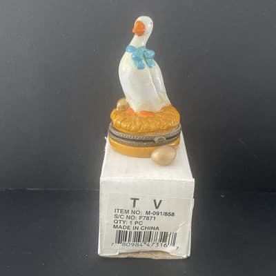 Trinket box Goose