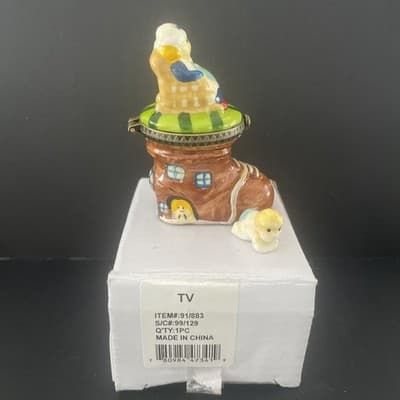 The Lady Who Lived In A Shoe Trinket Box With Tiny Baby Trinket.