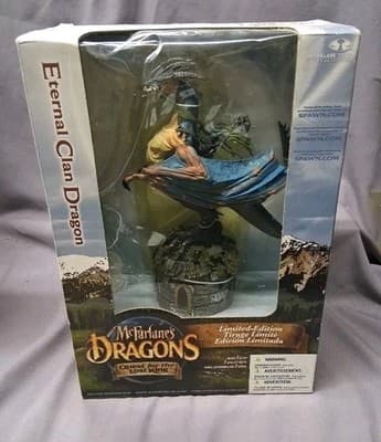 McFarlane's Dragons Quest For The Lost King Eternal Clan Dragon 2004 New In Box