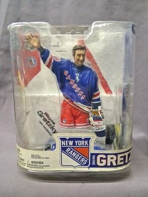 Wayne Gretzky McFarlane Legends Series 6 Rangers Retirement Figure Blue Jersey