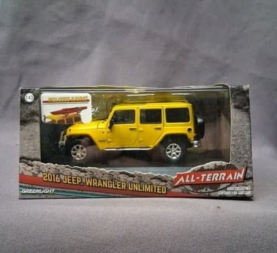 GREENLIGHT ALL-TERRAIN 2016 JEEP WRANGLER UNLIMITED Kayak Edition Yellow 1/43
