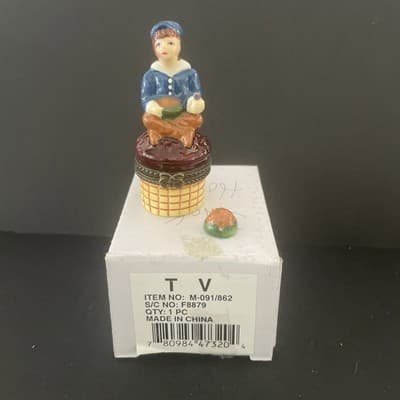 Miniature Little Jack Horner Nursery Rhyme Trinket Box Hinged Plus Pie VTG