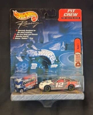 Hot Wheels 26655 1:87 Die Cast Pit Crew 2000 Deluxe #12 Mobil 1 Stock Car