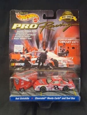 NIP Hot Wheels Pro Racing #8 Hut Strickland Chevrolet Monte Carlo & Tool Box