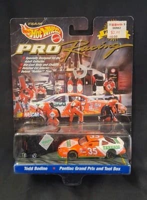 Todd Bodine Tobasco Hot Wheels Pro Racing Pit Crew