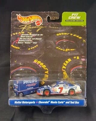 Hot Wheels Pit Crew Collector Edition Mattel Motorsports Chev Monte Carlo No. 7