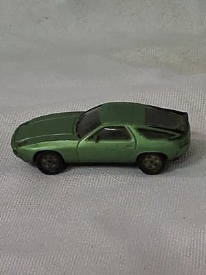 Herpa Porsche 928 Metallic Green 1/87 Scale Made In Germany 🇩🇪