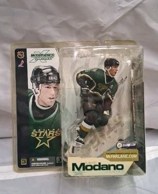 Mike Modano Green Jersey Dallas Stars NHL McFarlane Series 3 Figure