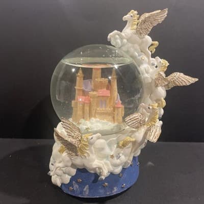 San Francisco Music Box Company Once Upon A Dream Unicorn
