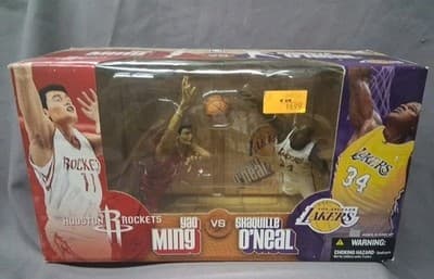 McFarlane’s Sports Picks NBA Basketball Yao Ming Shaquille O'Neal NIB ToysrUs