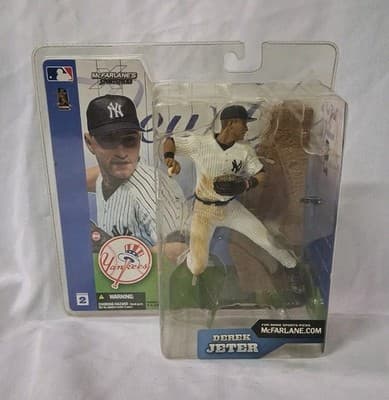 Derek Jeter 2002 McFarlane Toys Series 2 Sports Picks New York Yankees Baseball