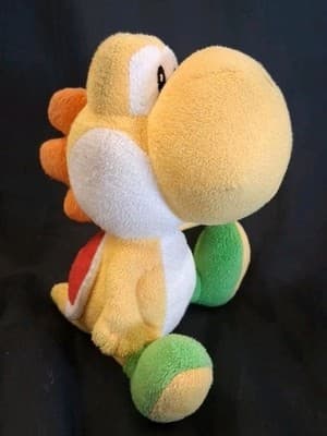 Nintendo Mario Super Bros Wii Yellow Yoshi Plush Toy Vintage RARE