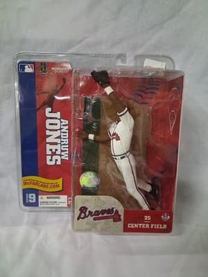 2004 ANDRUW JONES MCFARLANE MLB SERIES 9 ATLANTA BRAVES FIGURE White Uniform