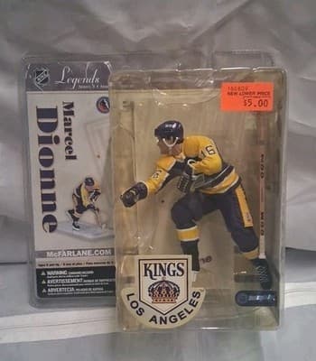 McFarlane NHL Legends Series 3 Marcel Dionne Los Angeles Kings Action Figure