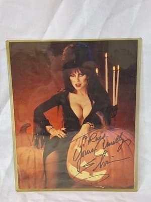 ELVIRA CASSANDRA PETERSON SIGNED 11x14 PHOTO AUTO AUTOGRAPH