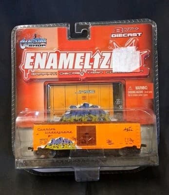 Maisto Custom Shop/Enamelized JASE Graffiti Diecast Train Box Car 2006 NIP