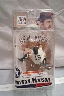 Thurman Munson N.Y. Yankees Cooperstown Series 7 McFarlane Toys