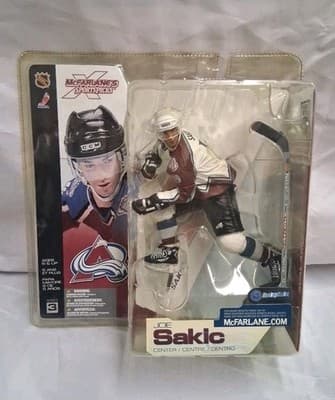 2002 McFarlane Sports Picks NHL Colorado Avalanche Joe Sakic Figure NEW