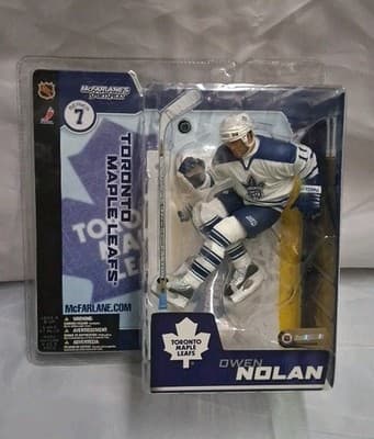 McFarlane Toys 2003 NHL Series 7 Toronto Maple Leafs Owen Nolan Figure