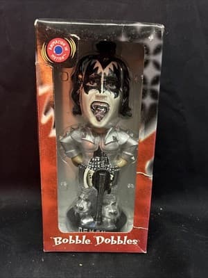 KISS GENE SIMMONS BOBBLE DOBBLE HEAD IN BOX Demon