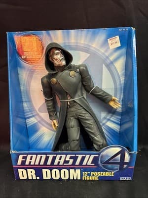 ToyBiz Marvel Fantastic 4 Four Dr Doom 12" Inch Action Figure