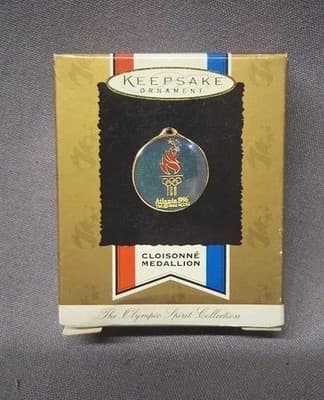 “Cloisonné Medallion” Hallmark Ornament (1996)