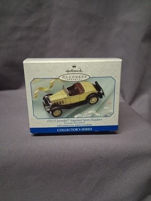 NIB! Retired Hallmark Orn. Vtg. Roadster Series #2-1932 Chevrolet Sport Roadster