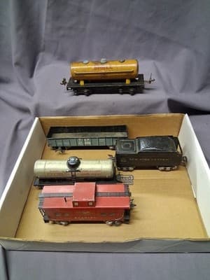 Lionel Lines Ect Lot Of Trains Shell, NY Central & More See Photos