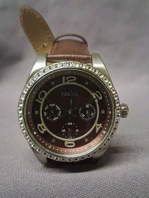 Fossil Womens Watch -BQ1093 40mm Silver Tone Case W/Crystal Accent Bezel