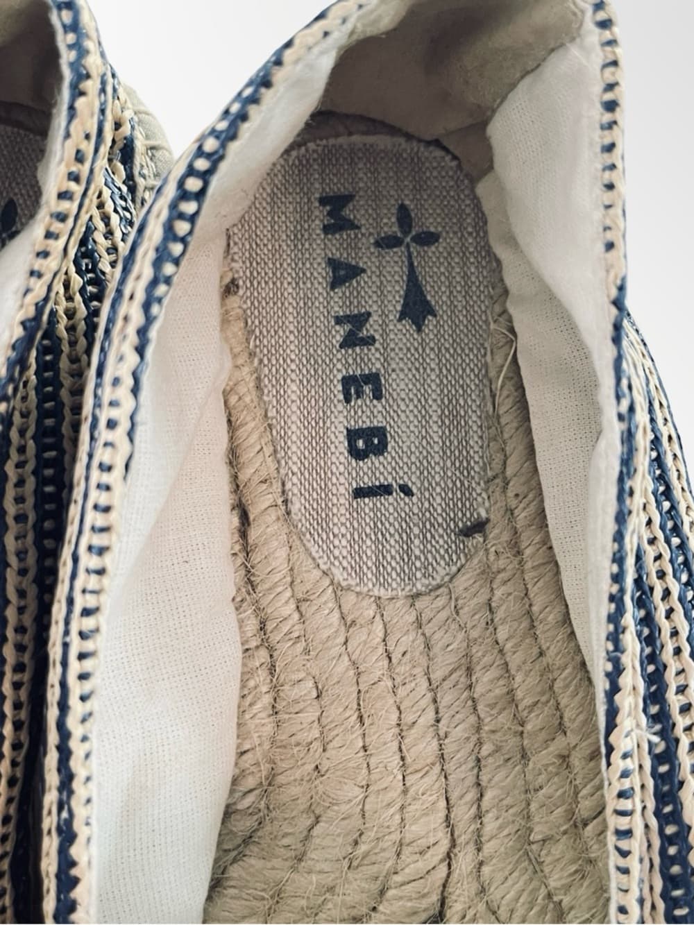 Manebí Raffia Men's Navy & Cream Striped Espadrilles in size 7.5