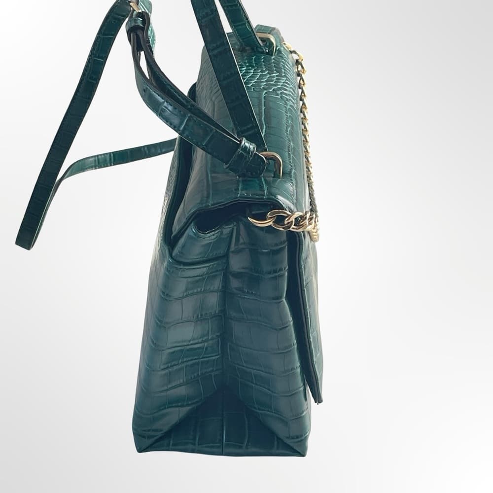 A new day Croc-Embossed Shoulder Bag with Gold Chain