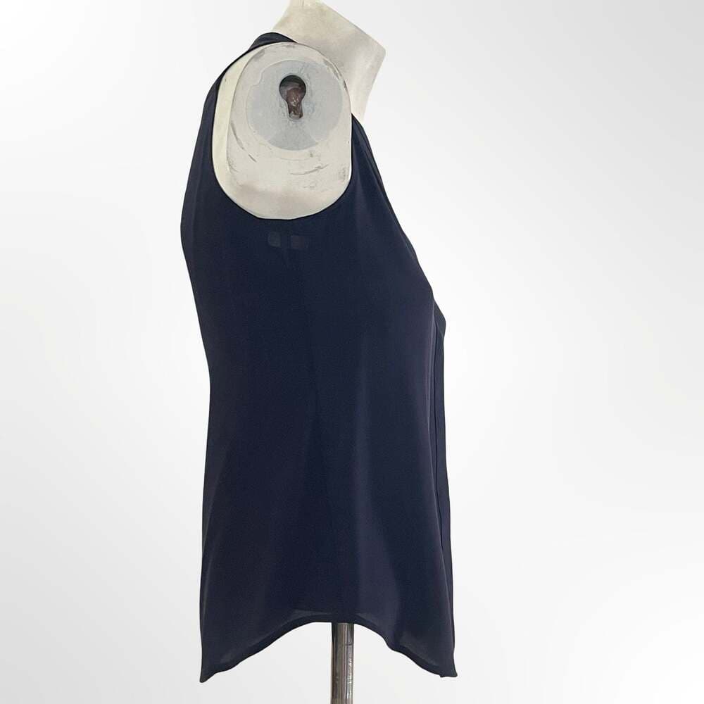 Banana Republic 100% Silk Sleeveless V-Neck Pleat Back Blouse