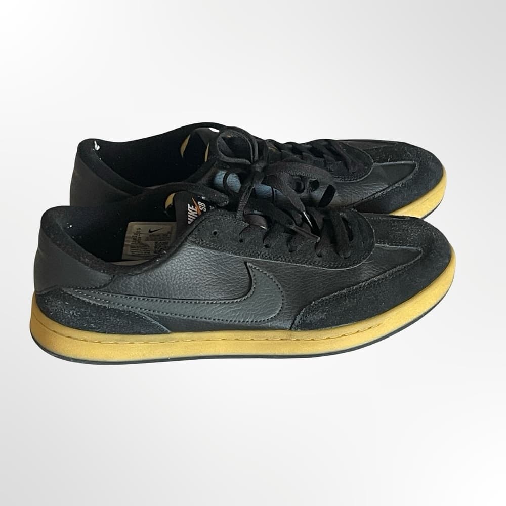 Nike SB Black Suede Low-Top Sneakers with Gold Sole in size 10