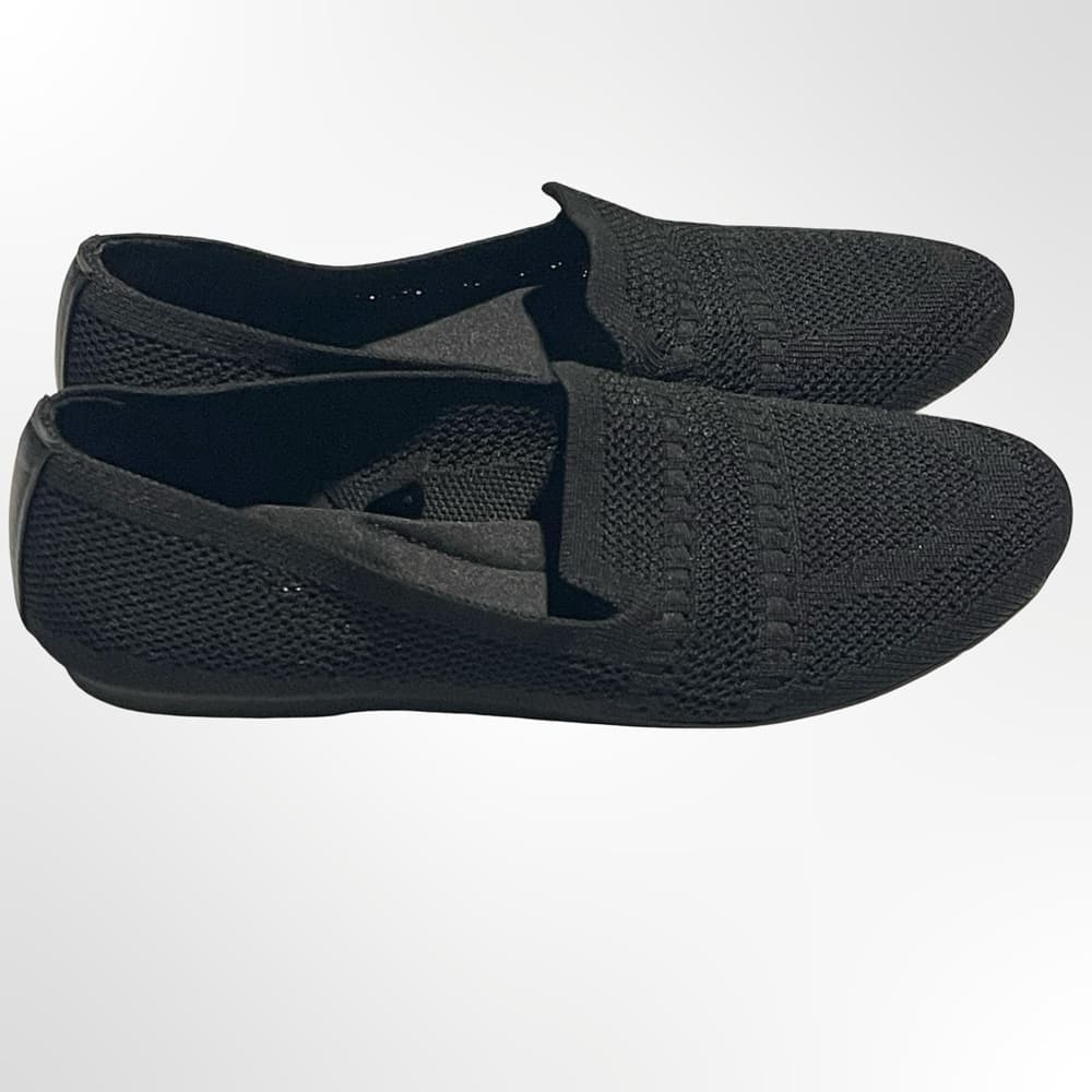 Time and Tru Knit Slip-On Loafers in Black NWOT