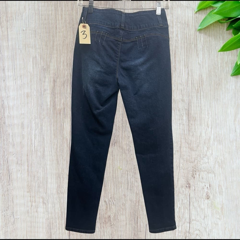 ENJEAN Dark Blue Jeans in size 3 NWOT