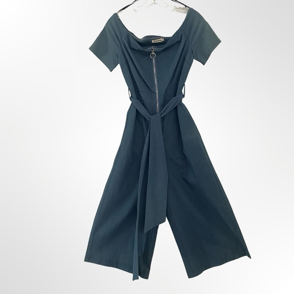 essue Teal Short-Sleeve Wide-Leg Belted Jumpsuit with Front Zip