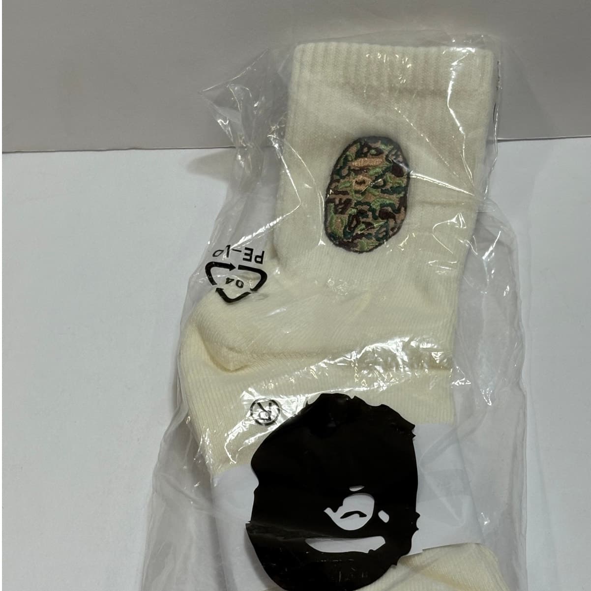 BAPE Cream Camo Socks (White / Camo Ape Head)