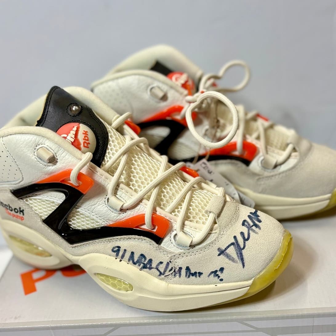 Reebok Pump Signed Dee Brown Size 9.5 Autographed Dunk Champion Celtics OG Box