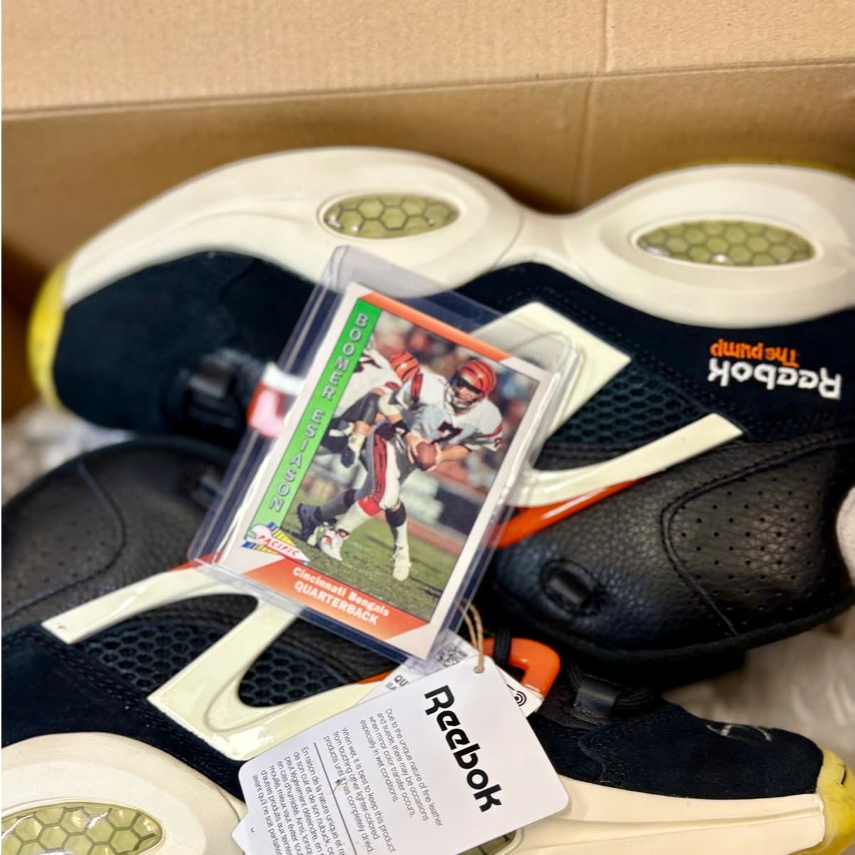 Reebok Pump Signed by Dee Brown NBA Dunk Champ Celtics Autographed Size 9.5