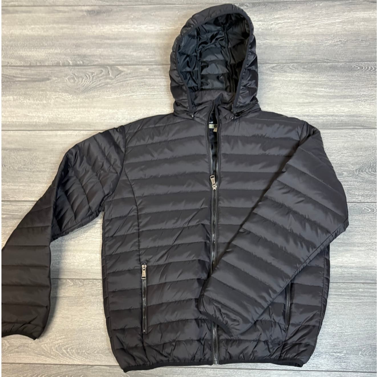 RUXEN Lightweight Hooded Puffer Jacket Men’s Large Black Packable BNWT