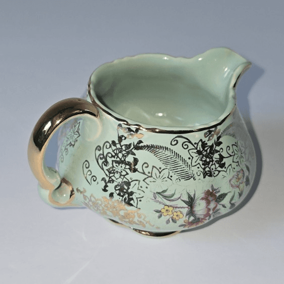 Wadeheath England Floral Green Ceramic Creamer 10 oz Gold Trim MCM 1950s