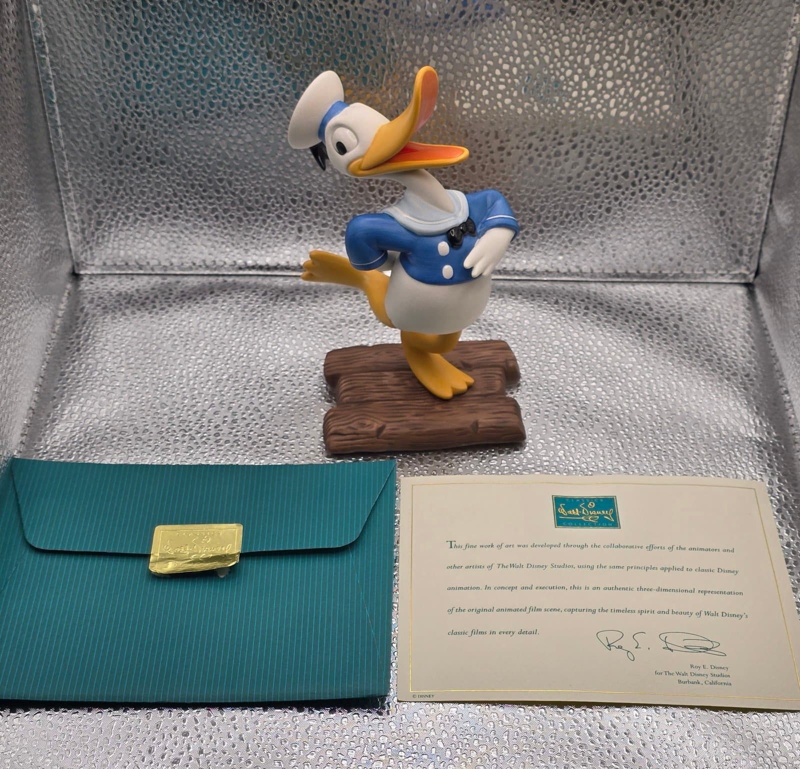 WDCC Walt Disney's Donald's Debut in The Wise Little Hen Donald Duck w/COA & Box