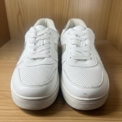 Mia Alisa Women's White Silver Low Top Sneakers 8.5M Casual Shoes Athleisure