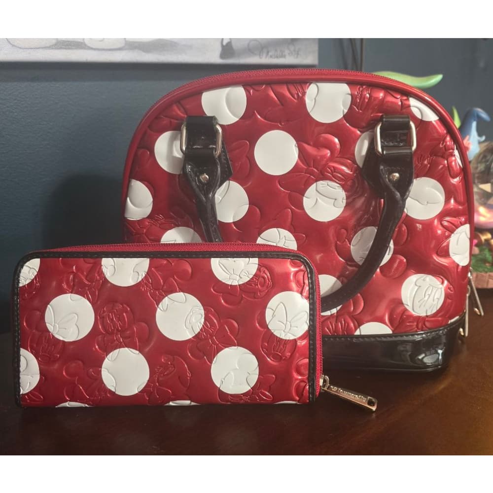Loungefly ❤️ Logo Disney Minnie Mouse Dome Bag with Matching Wallet