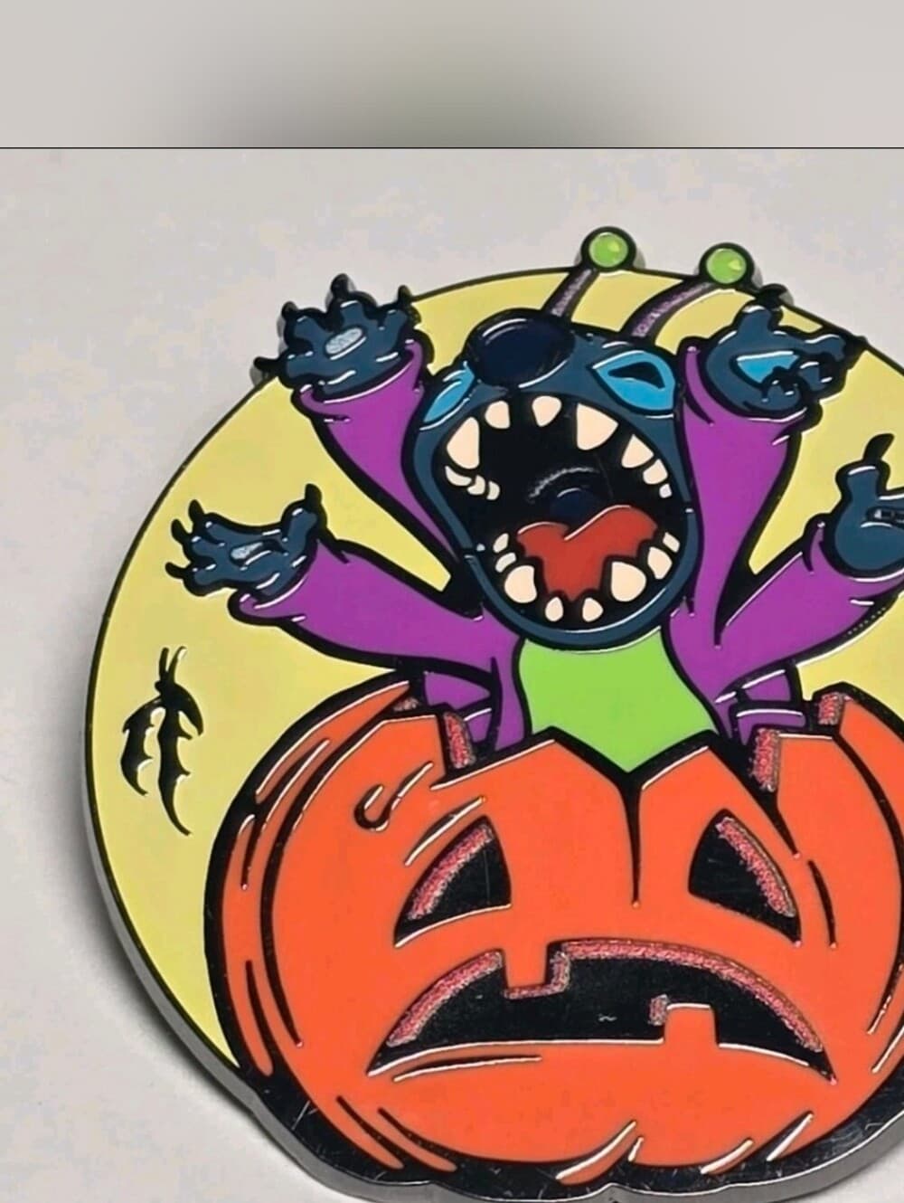 Stitch Halloween Disney Parks 2024 Glow-in-the-Dark Pin