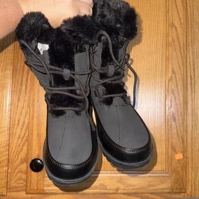LEFT FEET ONLY • Womens 9 JBU Boots With Memory Foam • 2 LEFT FEET • LEFT FOOTED