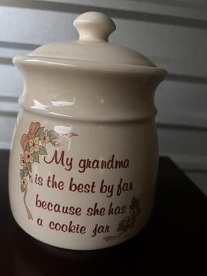 Ceramic Cookie Jar w/ Lid, Beige Round Floral Farmhouse "My grandma is best"