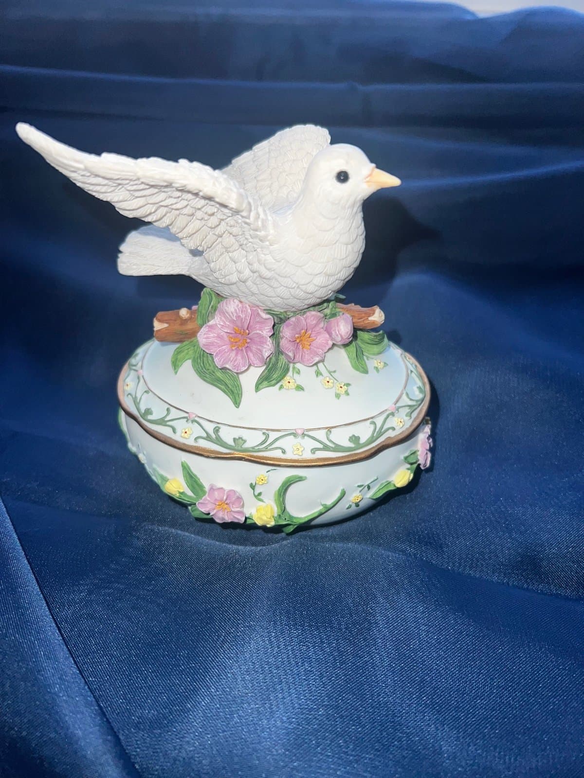 Collectors Heritage House, music box”the way we were”
