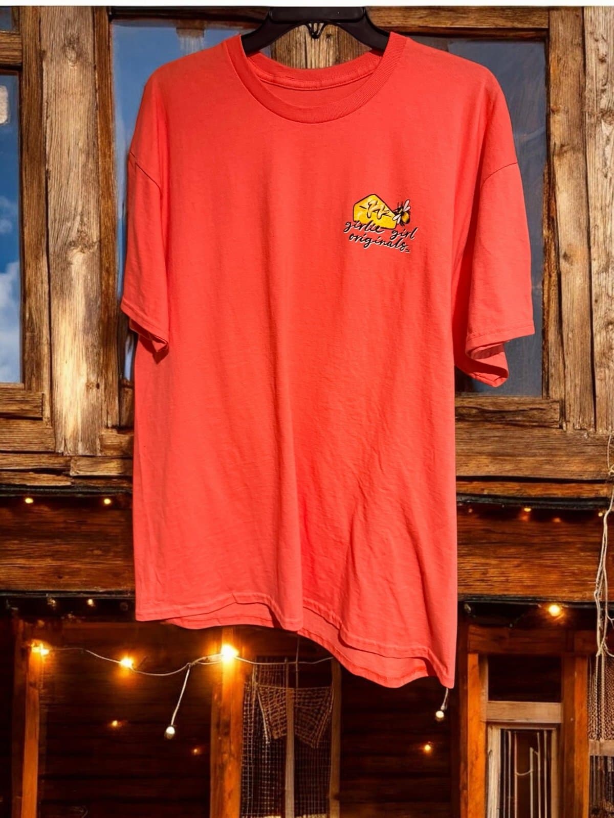 New Girlie Girl Originals "More country than cornbread" tee sz. Xl