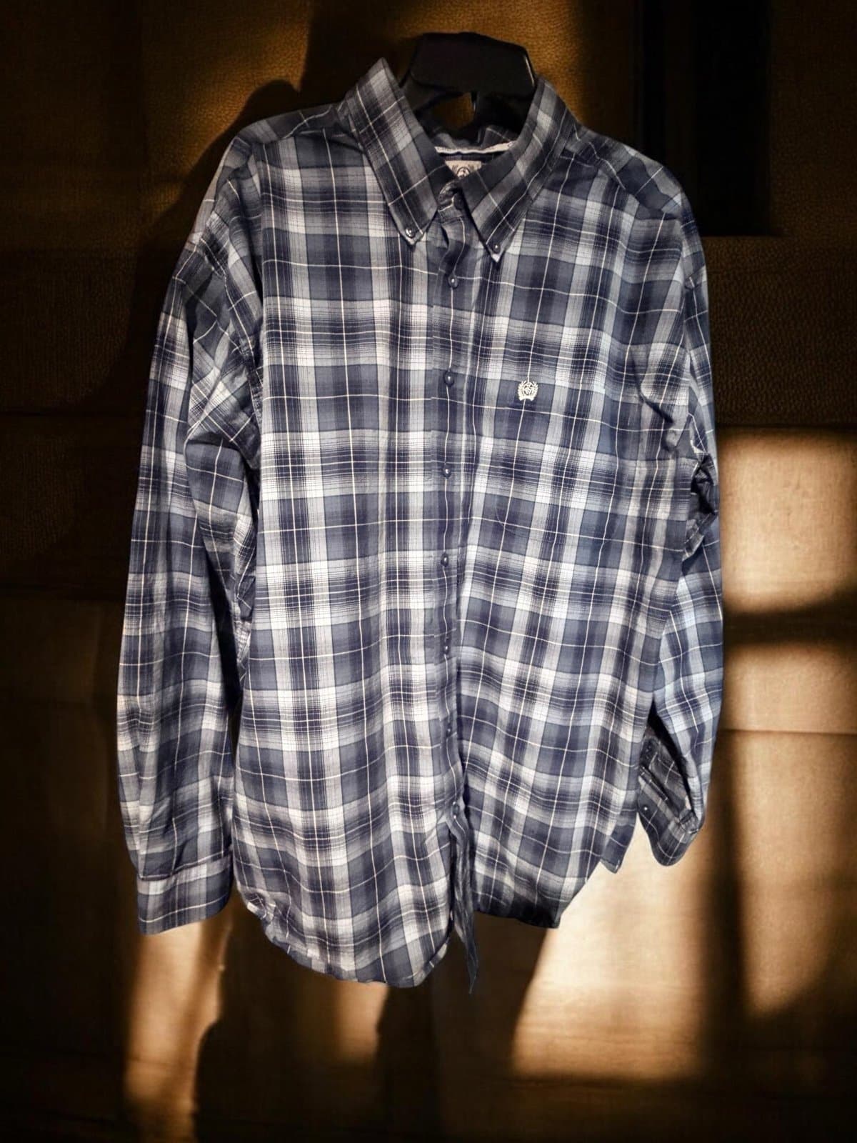 Cinch long sleeve button up